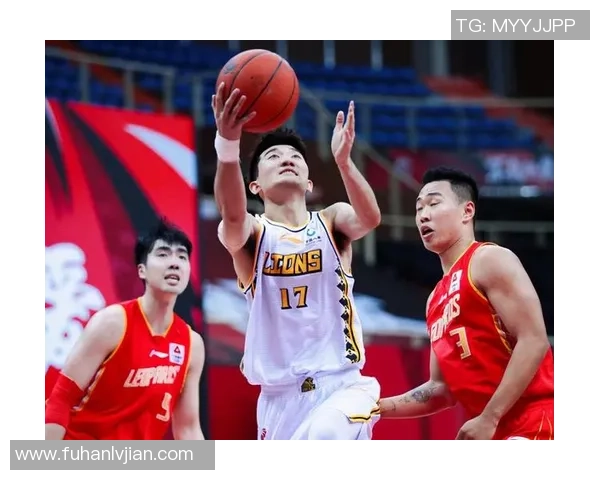 成都篮球队在选拔赛中以51分稳居积分榜首位展现强大实力